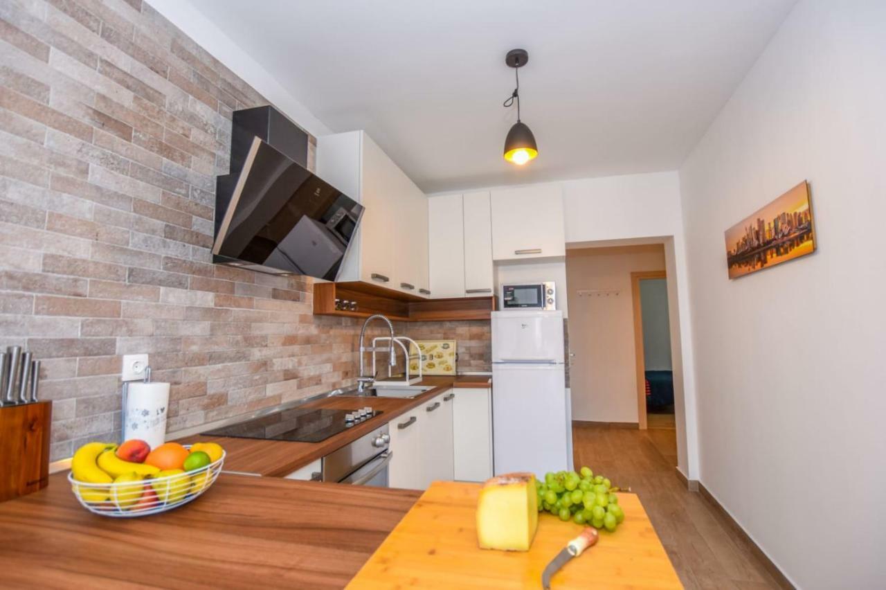 Apartments Milena 8 Mandre Luaran gambar