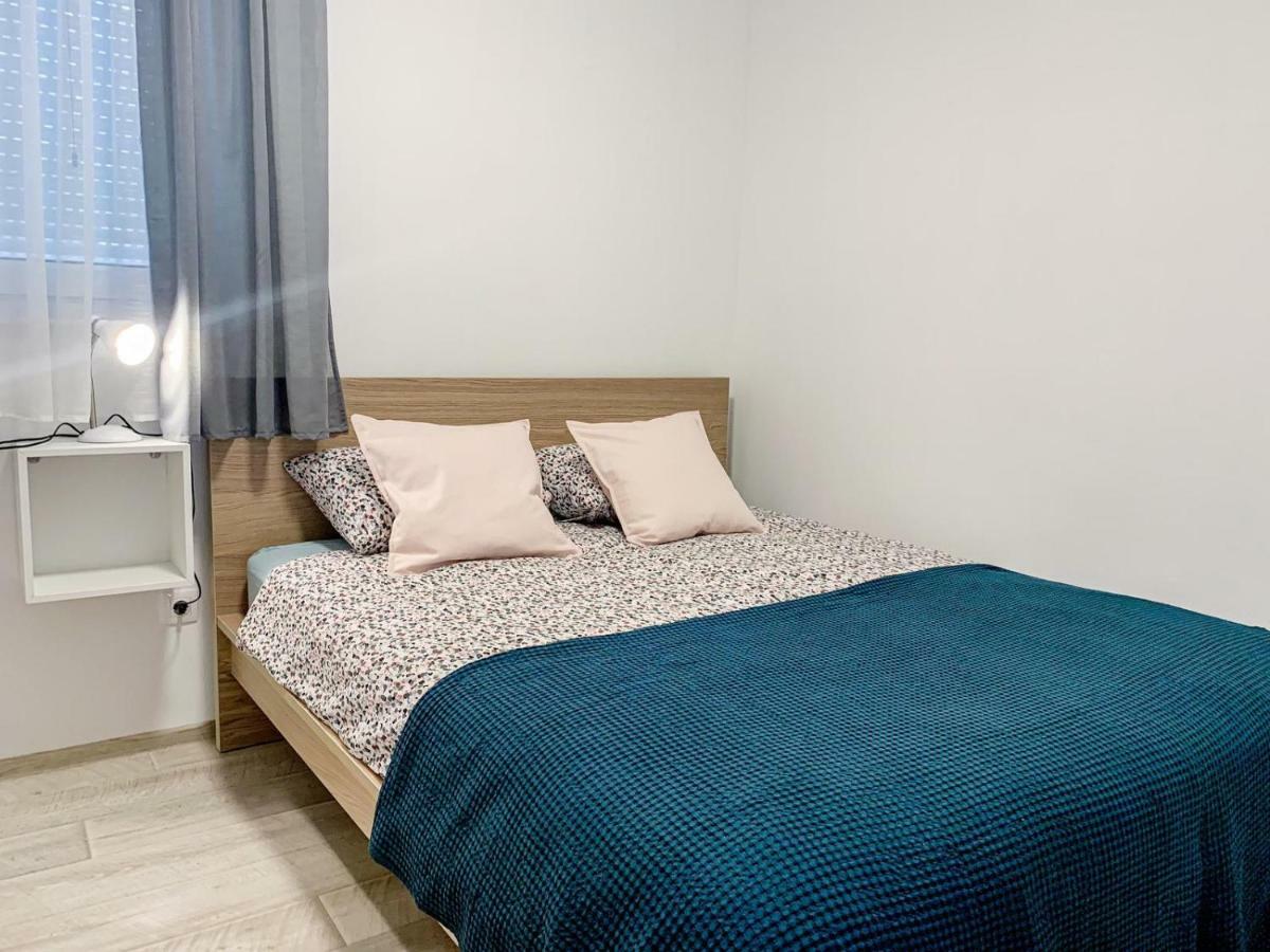 Apartments Milena 8 Mandre Luaran gambar
